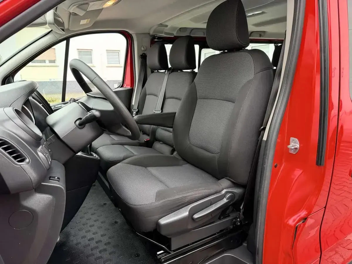 Brugt Renault Trafic Life 145 HK (106 kW) 2020 Rød MPV