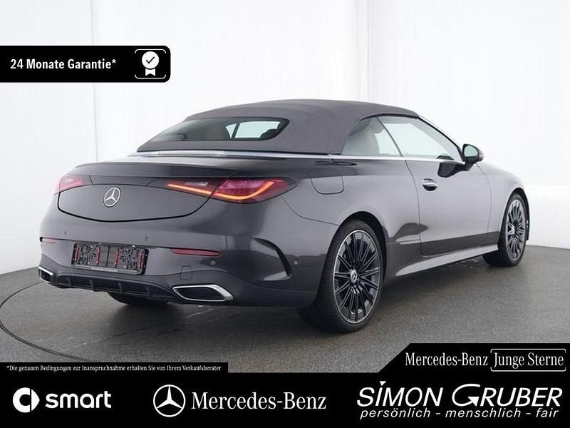 Gebraucht Mercedes 450 AMG 381 PS (280 kW) 2024 Lack graphitgrau (metallic) Cabrio