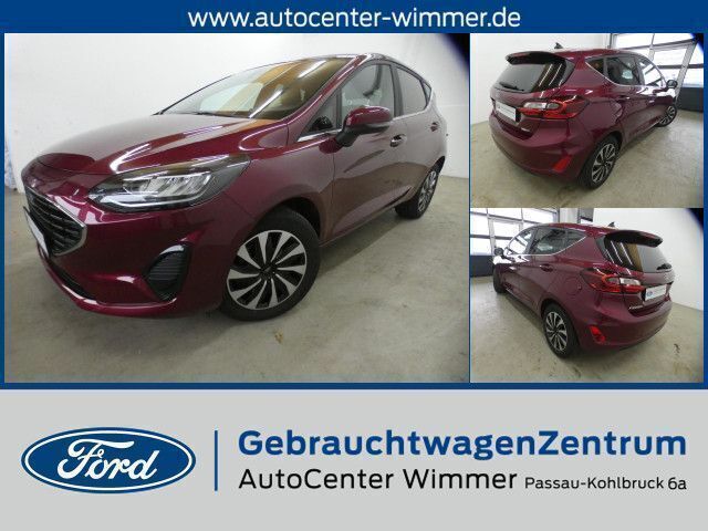 Berry red (rot) Gebraucht 2022 Ford Fiesta Titanium X Kleinwagen | 17.950 € (Fairer Preis) - Bild 1/4