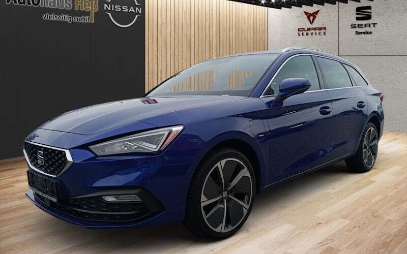 Blau Gebraucht 2021 Seat Leon ST XCELLENCE Kombi | 18.490 € (Fairer Preis) - Bild 1/4