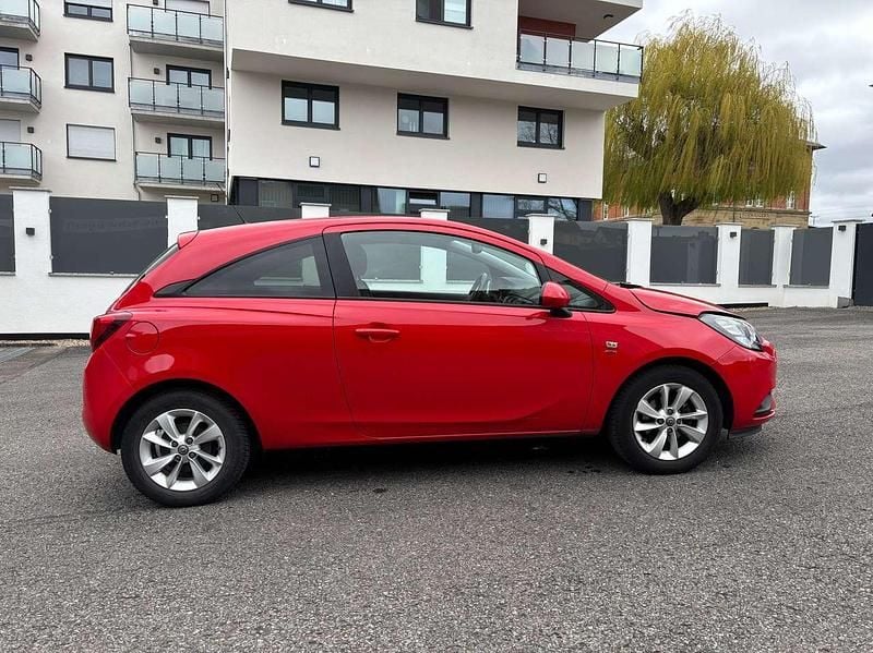 Gebraucht Opel Corsa Active 90 PS (66 kW) 2017 Lava rot Kleinwagen