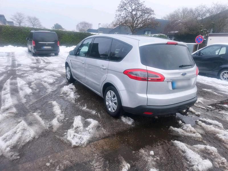 Second-hand Ford S-MAX S 144 CP (105 kW) 2010 Monovolum