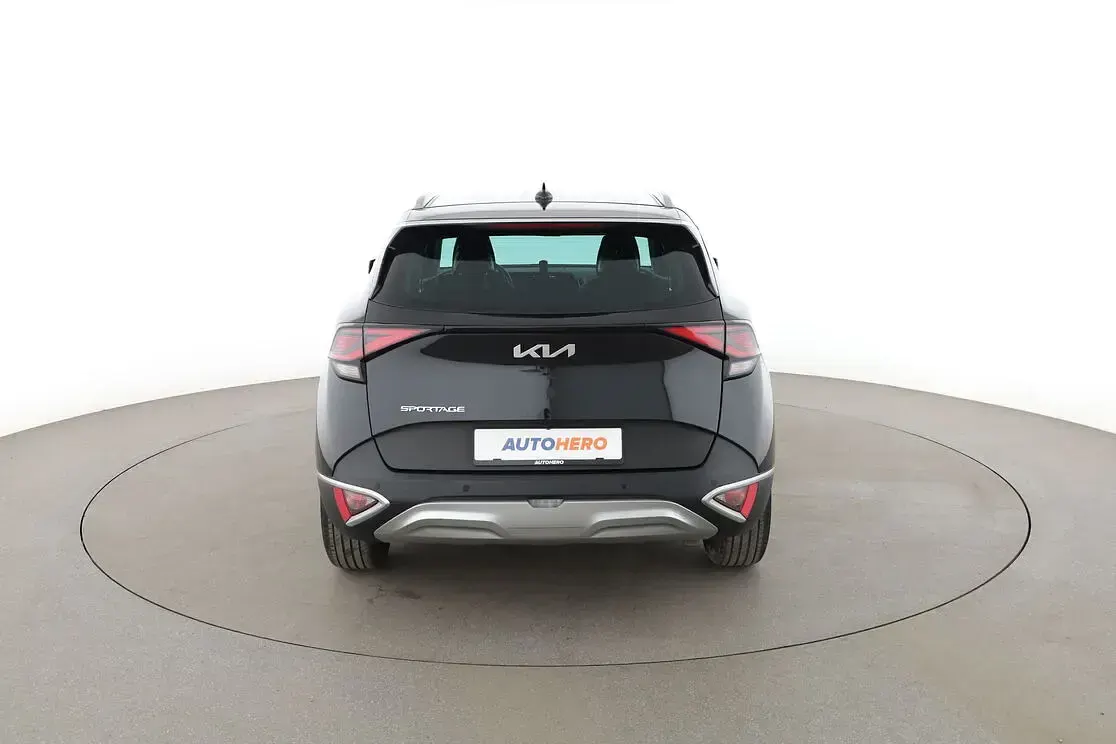 Gebraucht Kia Sportage Vision 150 PS (110 kW) 2022 Schwarz SUV