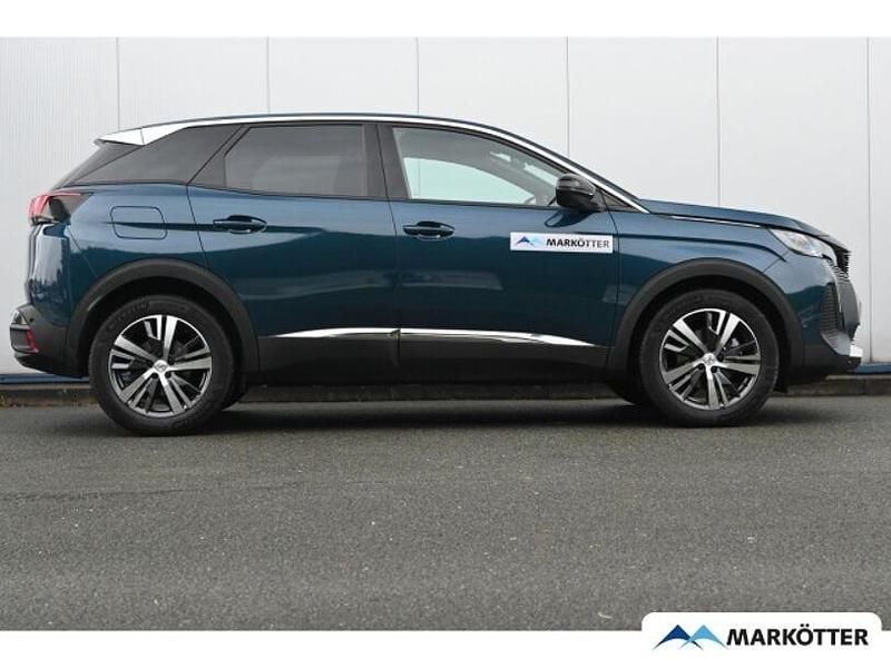 Gebraucht Peugeot 3008 Allure 131 PS (96 kW) 2024 Blau SUV