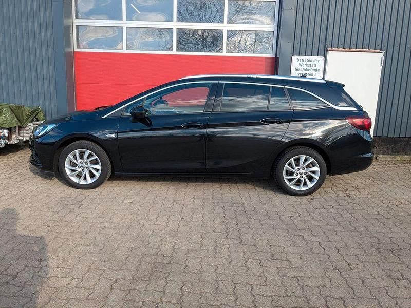 Gebraucht Opel Astra Innovation 136 PS (100 kW) 2018 Schwarz Kombi