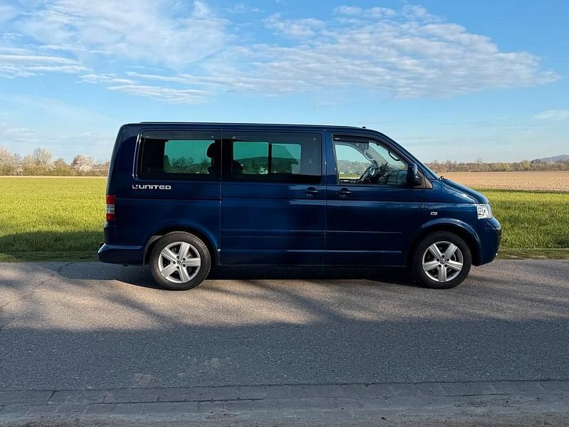 Gebraucht VW Multivan United 131 PS (96 kW) 2009 Blau Van / Kleinbus
