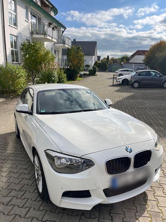 Gebraucht BMW 116 M Performance 136 PS (100 kW) 2012 Weiß Kleinwagen