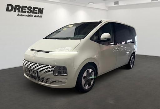 Gebraucht Hyundai Staria Trend 225 PS (165 kW) 2024 Weiss Van / Kleinbus