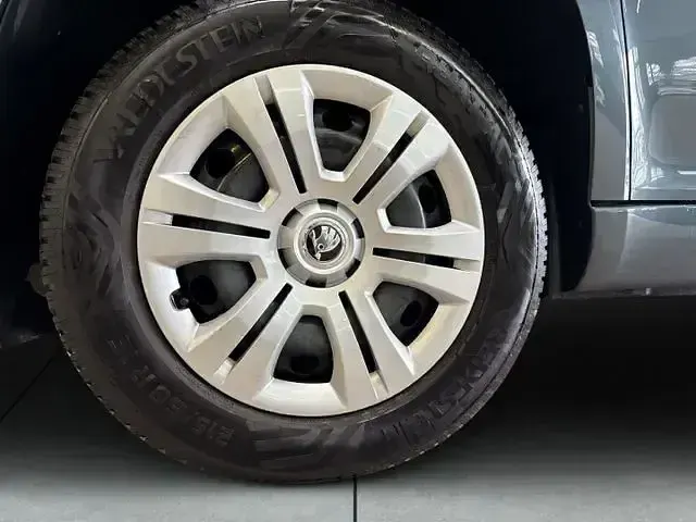 Gebraucht Skoda Yeti 105 PS (77 kW) 2015 Grau SUV