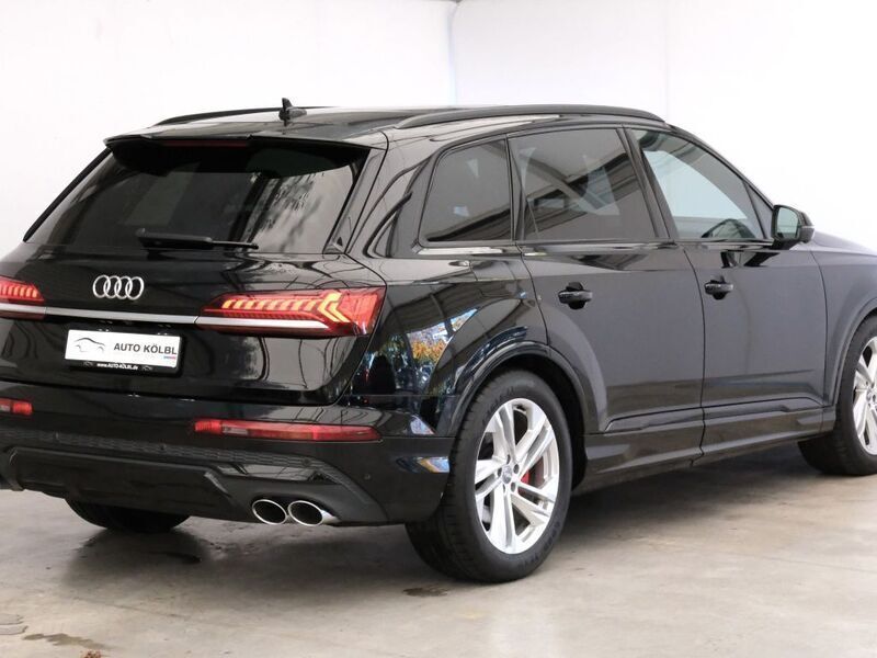 Gebraucht Audi SQ7 Ambiente 435 PS (319 kW) 2020 Schwarz SUV