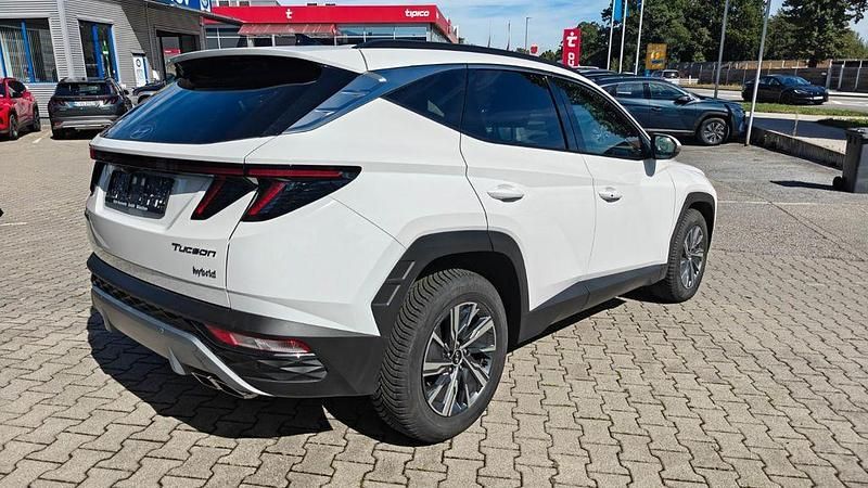 Gebraucht Hyundai Tucson Trend 230 PS (169 kW) 2023 Weiß SUV