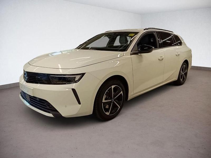 Weiß Gebraucht 2025 Opel Astra Edition Kombi | 23.900 € (Guter Preis) - Bild 1/4