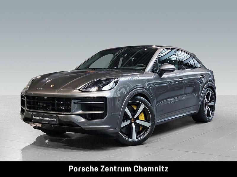 Quarzitgrau Neu 2025 Porsche Cayenne GTS SUV | 157.204 € (Superpreis) - Bild 1/4