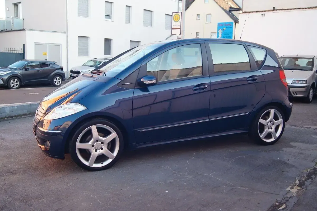 Gebraucht Mercedes A200 136 PS (100 kW) 2005 Blau Kleinwagen