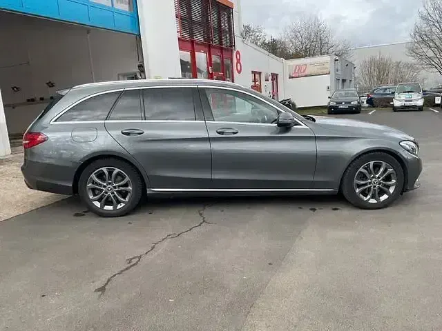 Gebraucht Mercedes C220 170 PS (125 kW) 2017 Andere Kombi
