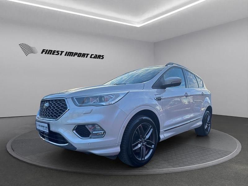 Weiß Gebraucht 2017 Ford Kuga Vignale SUV | 15.555 € (Etwas zu teuer) - Bild 1/4