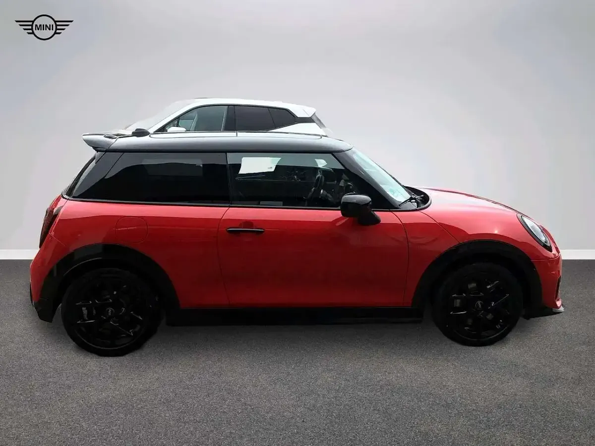 Gebraucht Mini John Cooper Works 156 PS (114 kW) 2025 Rot Kleinwagen