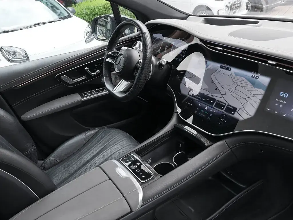 Gebraucht Mercedes EQS580 AMG 400 kW (544 PS) 2024 Grau manufaktur alpingrau uni SUV