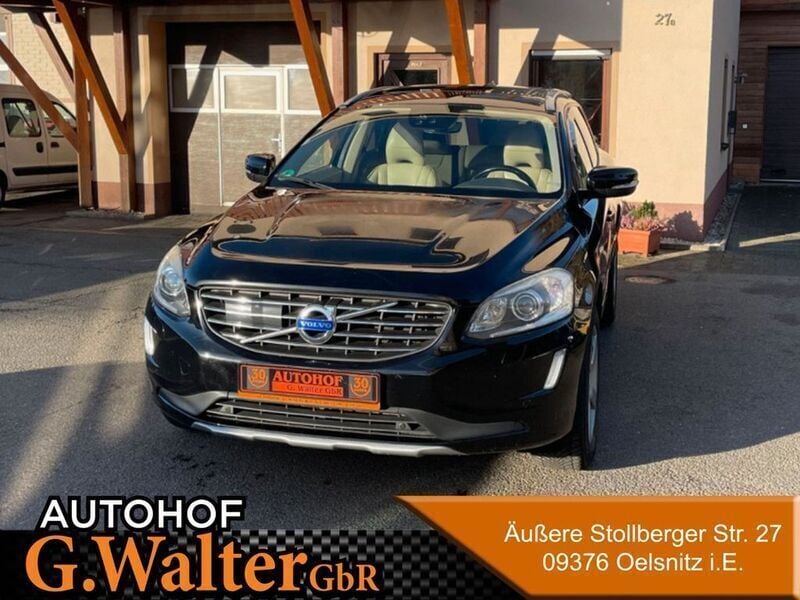 Onyx black / metallic Gebraucht 2017 Volvo XC60 Linje Inscription SUV | 17.800 € (Guter Preis) - Bild 1/4