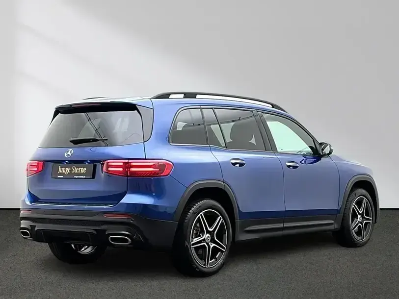 Gebraucht Mercedes GLB200 AMG 150 PS (110 kW) 2025 Blau SUV