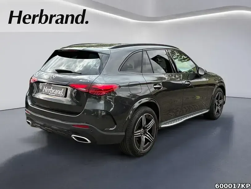 Gebraucht Mercedes GLC300 AMG 360 PS (264 kW) 2025 Graphitgrau metallic SUV