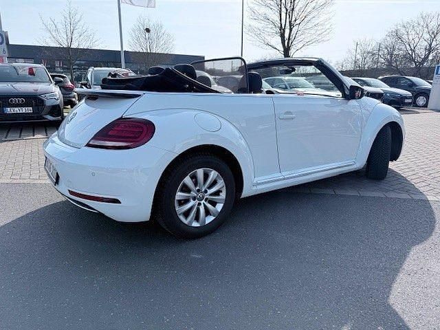 Gebraucht VW Beetle Cabriolet Design 105 PS (77 kW) 2017 Weiß Cabrio
