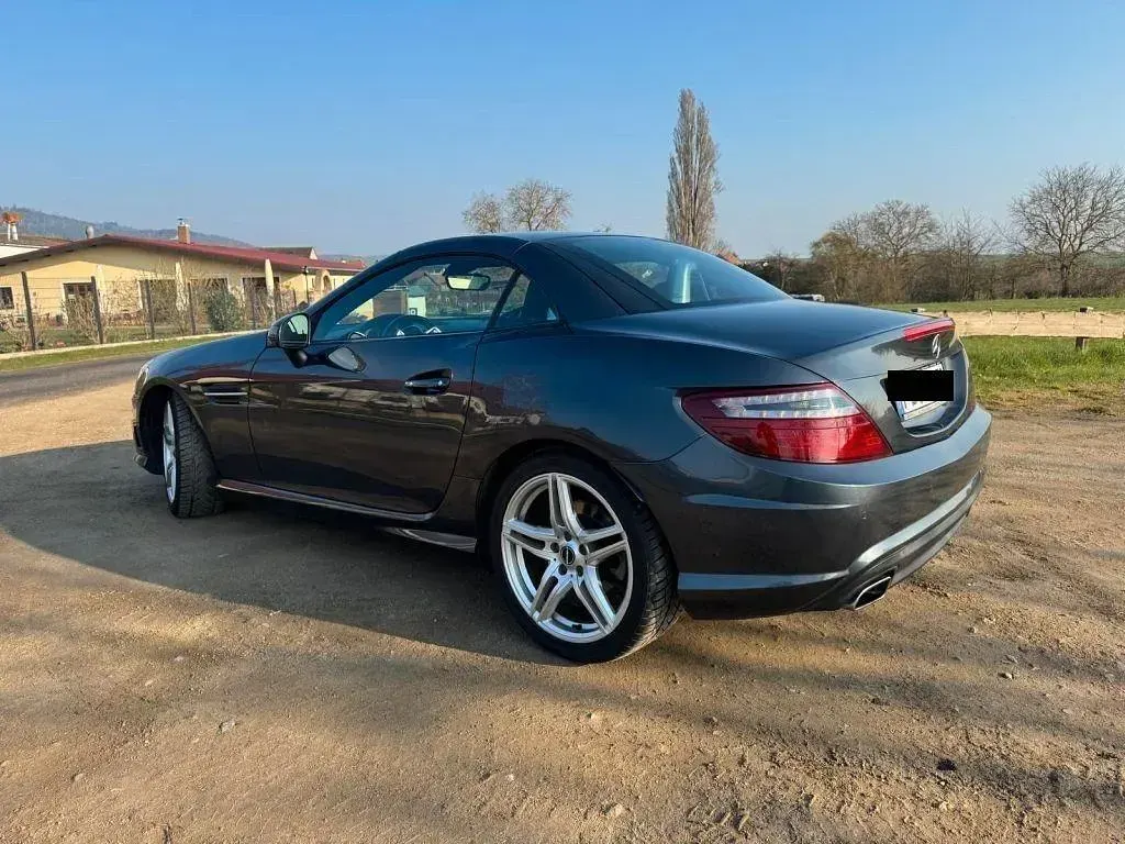 Usata Mercedes SLK200 184 CV (135 kW) 2012 Grigio Cabrio