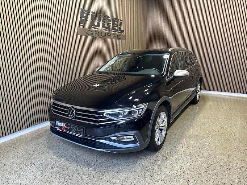 Gebraucht VW Passat Alltrack IQ Drive 200 PS (147 kW) 2022 Schwarz Kombi