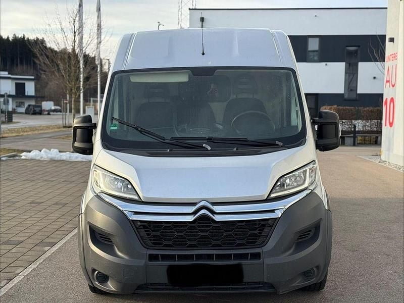 Silber Gebraucht 2015 Citroën Jumper Van / Kleinbus | 9.300 € (Superpreis) - Bild 1/4