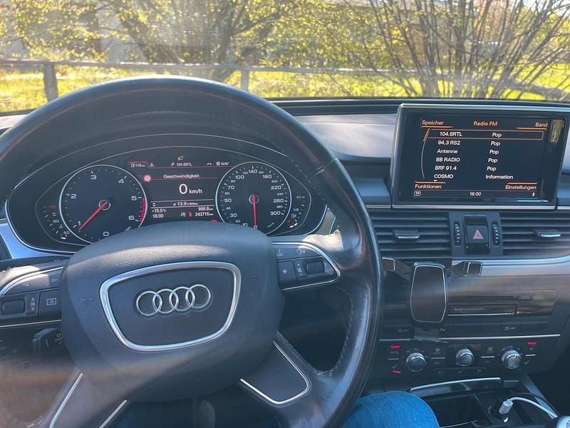 Usata Audi A6 176 CV (129 kW) 2012 Nero Station wagon