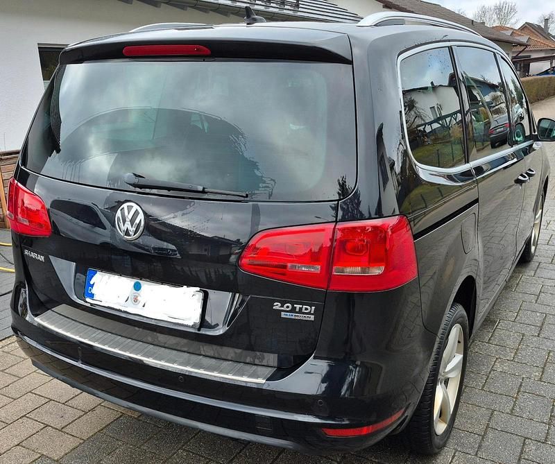 Gebraucht VW Sharan Highline 177 PS (130 kW) 2013 Schwarz Van / Kleinbus