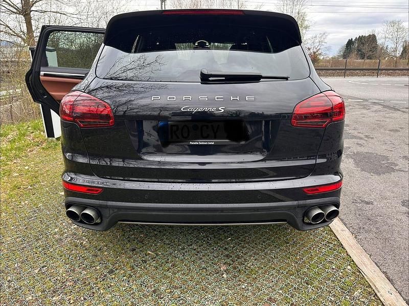 Usata Porsche Cayenne S Platinum Edition 385 CV (283 kW) 2017 Nero SUV