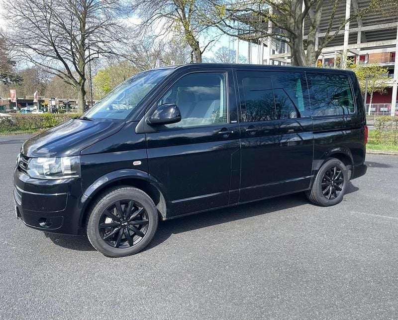 Gebraucht VW T5 Business 179 PS (131 kW) 2012 Schwarz Van