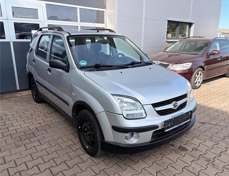 Second-hand Suzuki Ignis 99 CP (72 kW) 2004 Gri Hatchback