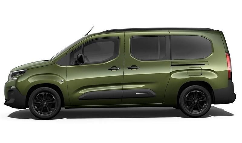 Neu Citroën Berlingo 102 PS (75 kW) 2025 Sirkkagrün metallic Van / Kleinbus