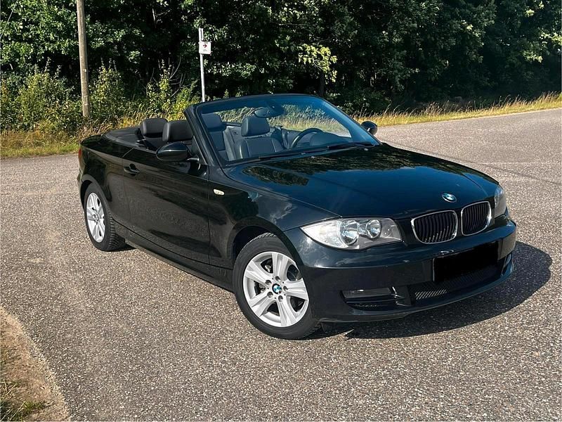 Gebraucht BMW 118 Cabriolet 143 PS (105 kW) 2009 Schwarz Cabrio