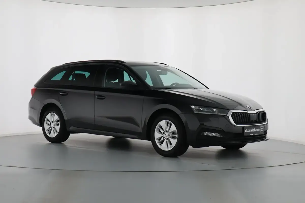 Usata Skoda Octavia Ambition 150 CV (110 kW) 2023 Nero Berlina
