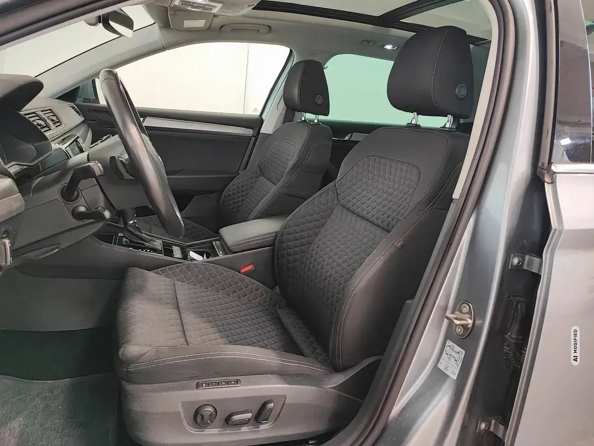 Gebraucht Skoda Superb Style 179 PS (131 kW) 2016 Grau metallic