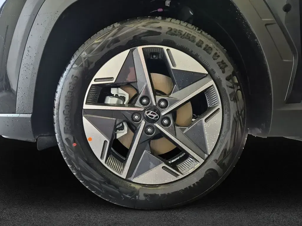 Używany Hyundai Tucson Trend 252 KM (185 kW) 2025 Czarny SUV