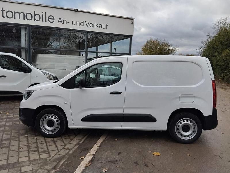 Gebraucht Opel Combo Edition 102 PS (75 kW) 2023 Weiß Van / Kleinbus