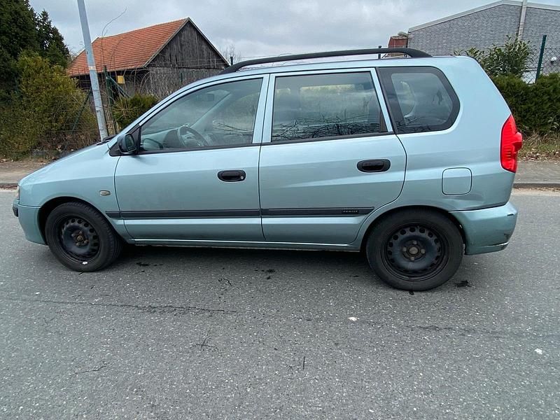 Gebraucht Mitsubishi Space Star 100 PS (73 kW) 2004 Grau Van / Kleinbus