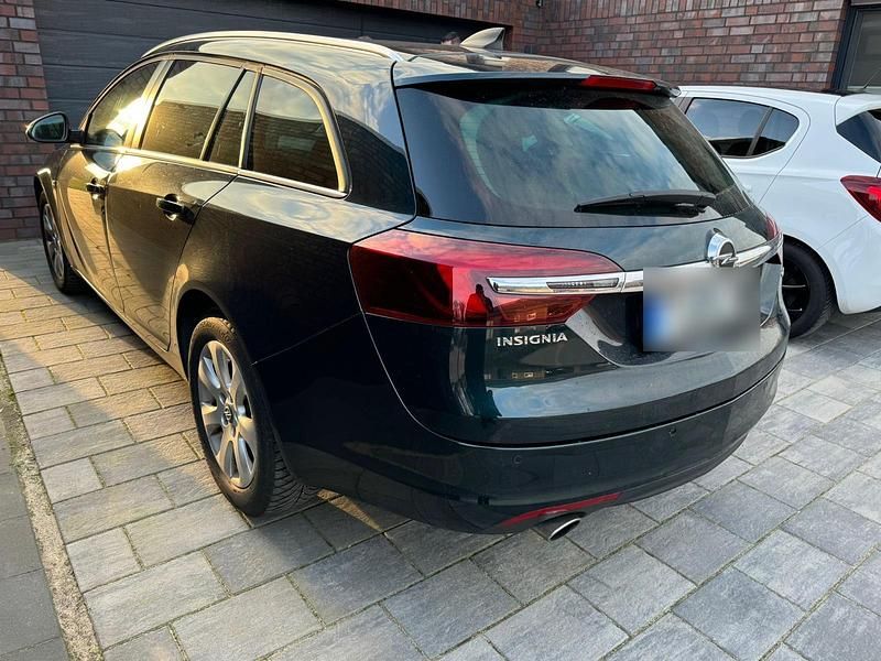 Gebraucht Opel Insignia 170 PS (125 kW) 2015 Andere farben Kombi