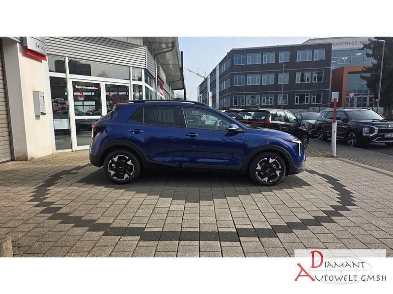Neu Kia Stonic Vision 101 PS (74 kW) 2025 Blau SUV