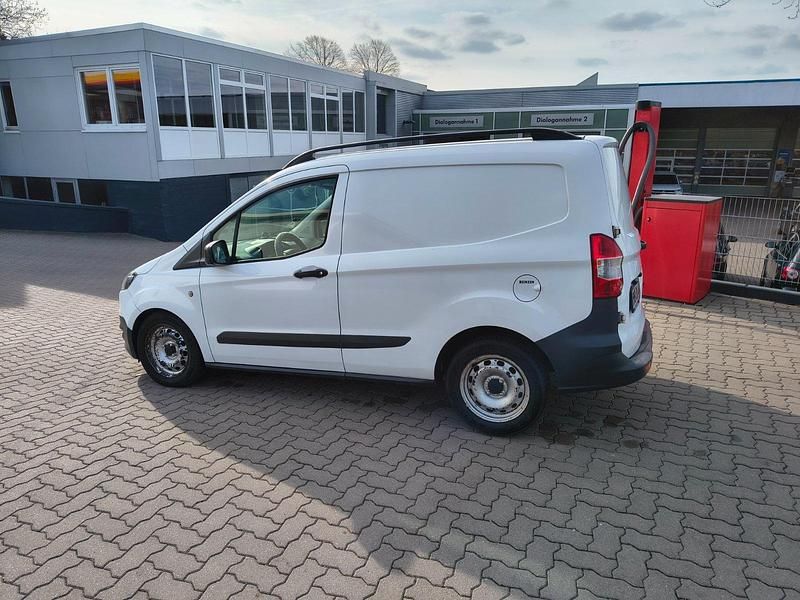 Second-hand Ford Transit 101 CP (74 kW) 2016 Alb Monovolum