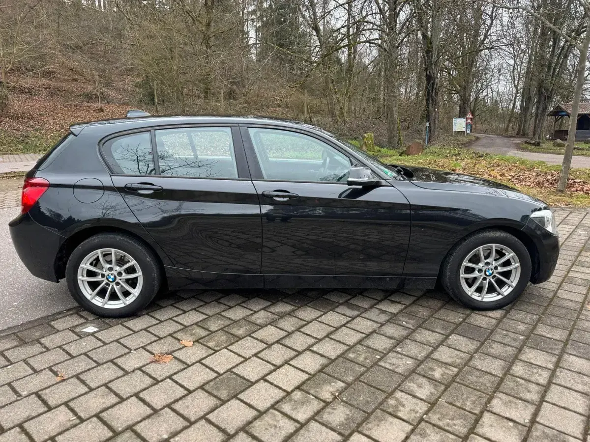 Gebraucht BMW 118 170 PS (125 kW) 2013 Schwarz Kleinwagen