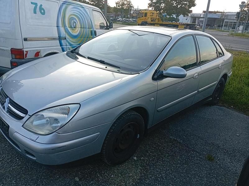 Silber Gebraucht 2003 Citroën C5 Limousine | 1.850 € (Fairer Preis) - Bild 1/4