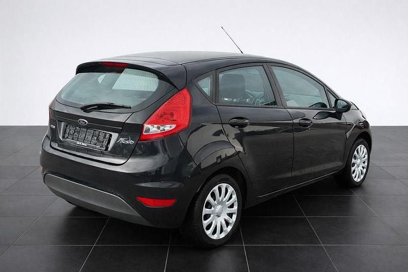 Gebraucht Ford Fiesta Trend 69 PS (50 kW) 2011 Schwarz Kleinwagen