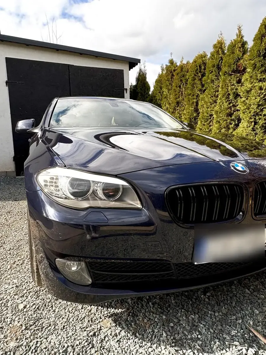 Gebraucht BMW 520 Sport Line 184 PS (135 kW) 2012 Andere farben Limousine