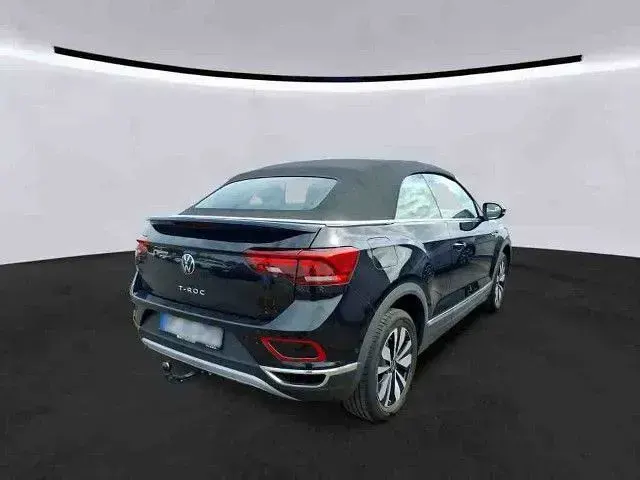 Gebraucht VW T-Roc Cabriolet Beats 150 PS (110 kW) 2024 Deep black perleffekt / schwarz (metallic) Cabrio