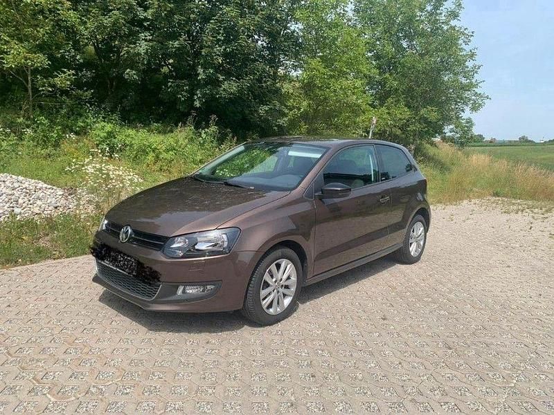 Braun Gebraucht 2011 VW Polo Style Kleinwagen | 4.700 € (Fairer Preis) - Bild 1/4